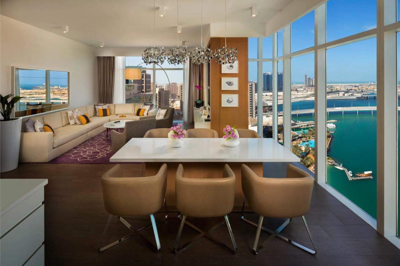 Beach Rotana Residences Абу-Дабі Екстер'єр фото